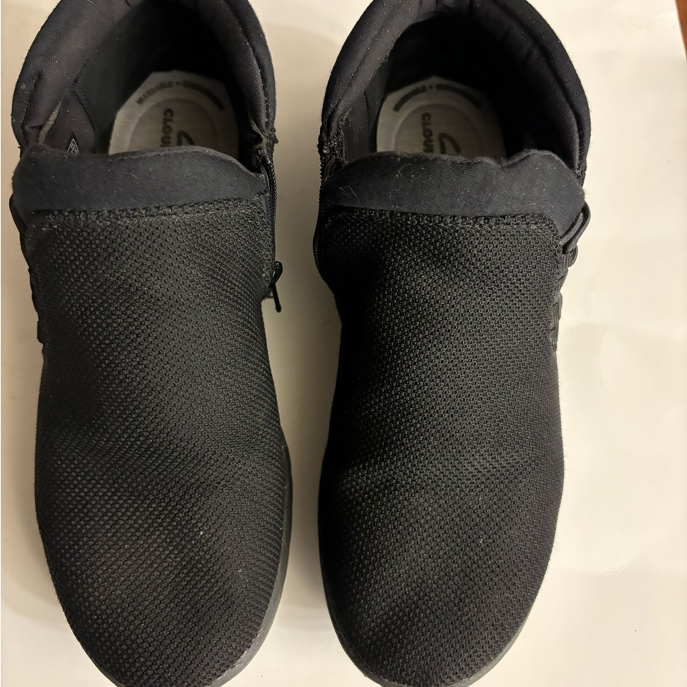 Clark’s Cloudsteppers Black Slip-On Shoes Size 8M - Picture 2 of 8